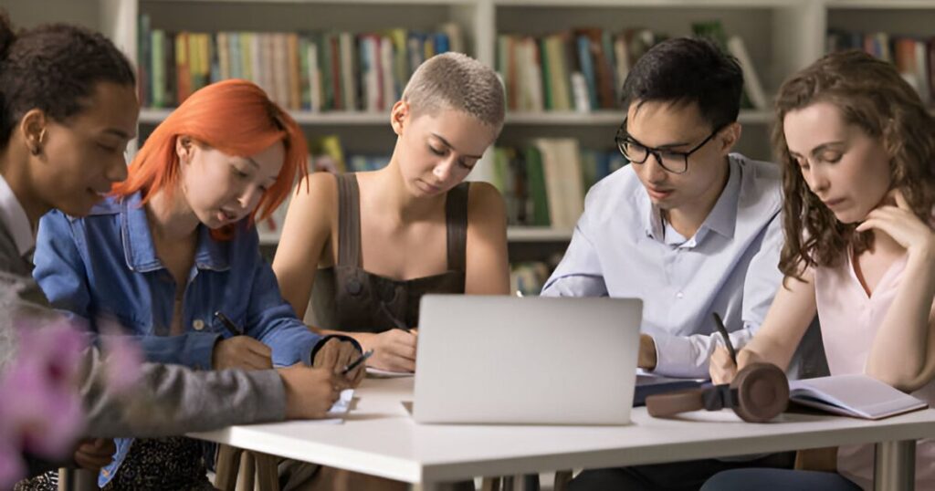 Essay and Assignment Structure for UK Students